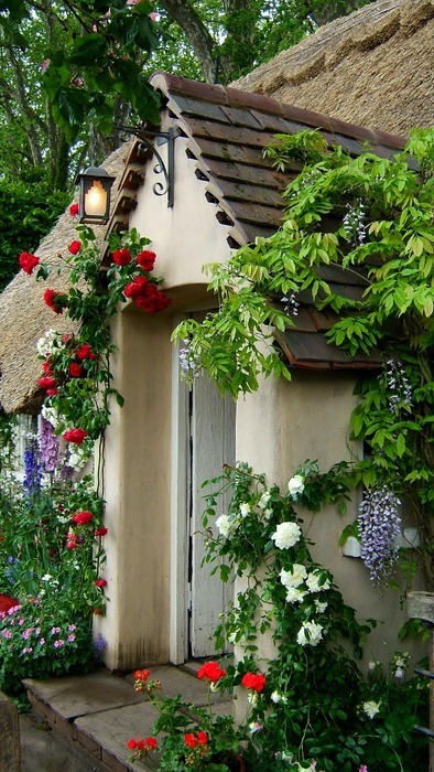 Garden Cottage, Chelsea, England